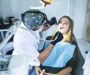 Oral Surgeon vs Dentist